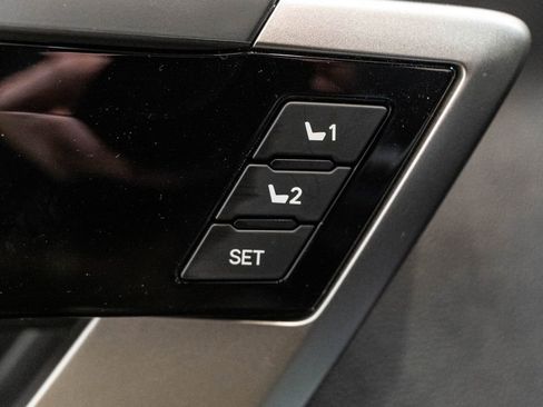 New 2026 Toyota Tundra Limited AWD/4WD image 21