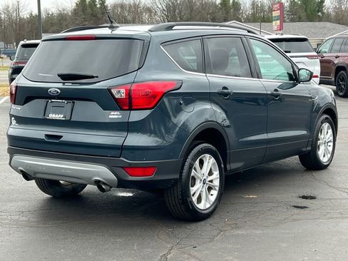 Used 2019 Ford Escape SEL image 42