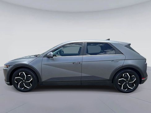 Used 2024 Hyundai Ioniq 5 SEL RWD image 7