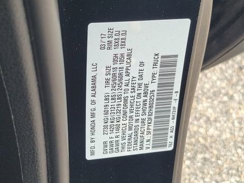 Used 2017 Honda Ridgeline Black Edition image 32