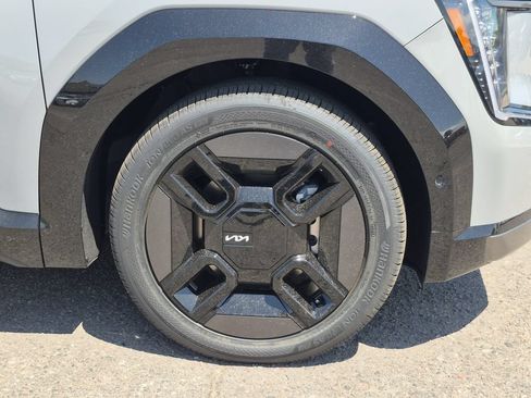 New 2026 Kia EV9 GT-Line AWD/4WD image 17