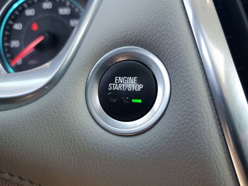 Used 2019 Chevrolet Traverse Premier w/ Driver Confidence II Package image 33