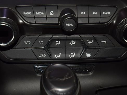 Used 2017 Chevrolet Corvette Stingray Coupe w/ 1LT image 32