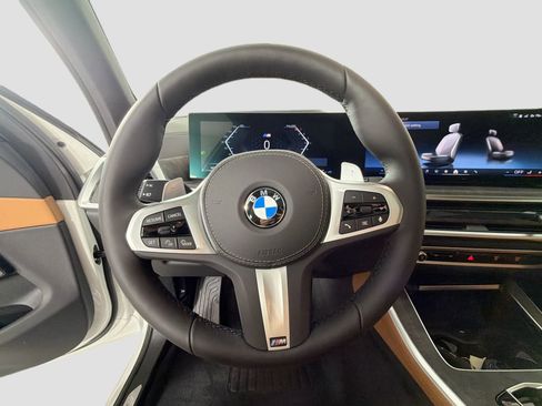 New 2026 BMW X5 xDrive40i w/ M Sport Package image 11