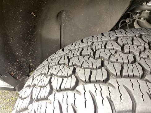 Used 2023 Chevrolet Tahoe RST image 16