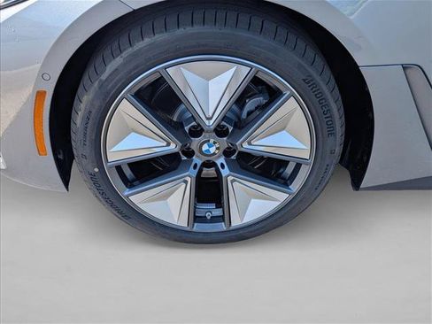 New 2026 BMW i4 eDrive40 RWD image 10