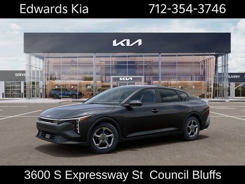 New 2026 Kia K4 FWD image 3