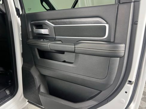 Used 2024 RAM 2500 Big Horn w/ Bed Utility Group image 29