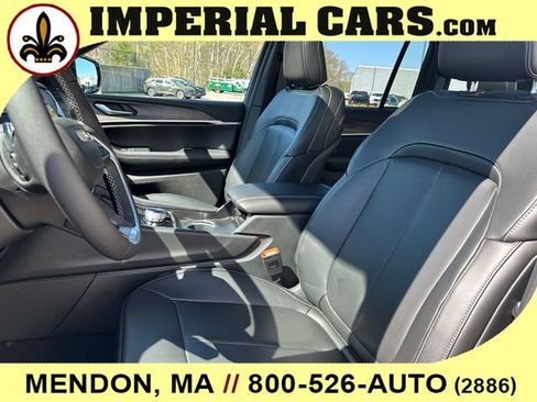 New 2025 Jeep Grand Cherokee Limited AWD/4WD image 37