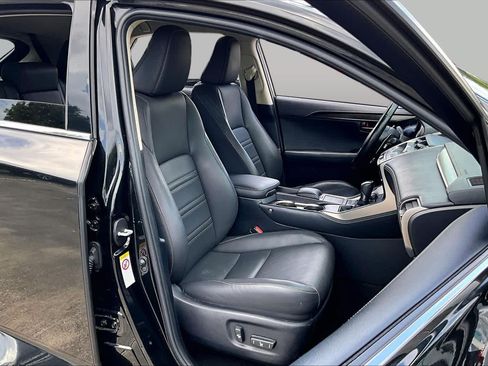 Used 2018 Lexus NX 300 FWD w/ Comfort Package image 8