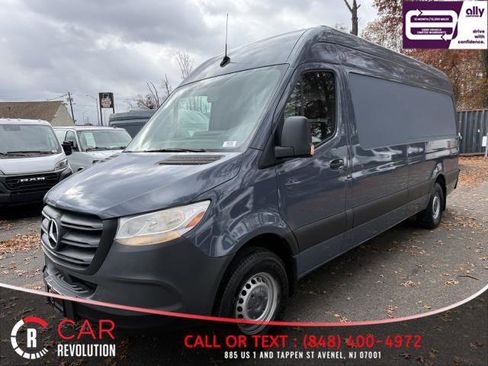 Used 2019 Mercedes-Benz Sprinter 170 image 3