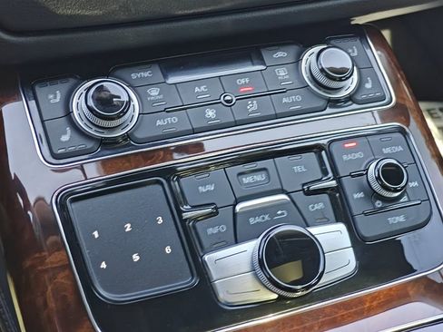 Used 2014 Audi A8 L TDI image 35