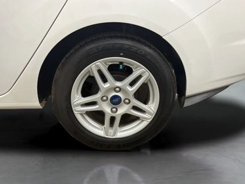 Used 2017 Ford Fiesta SE FWD image 26