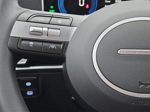 New 2026 Hyundai Tucson Blue SE image 28