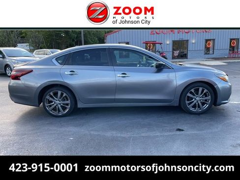 Used 2018 Nissan Altima 2.5 SR w/ SR Special Edition image 1