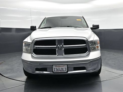 Used 2018 RAM 1500 Classic SLT RWD image 46