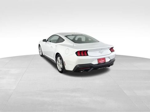 Used 2026 Ford Mustang Coupe RWD image 8