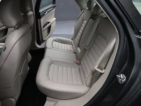 Certified 2017 Ford Fusion SE FWD image 13