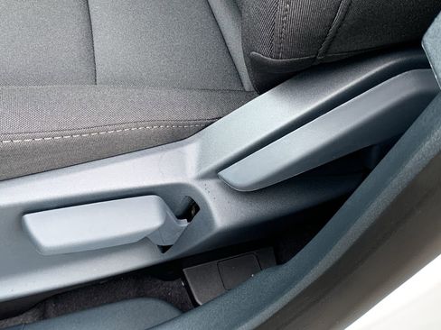 New 2025 Ford Maverick XL image 20