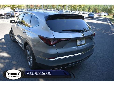 New 2026 Acura MDX SH-AWD image 8