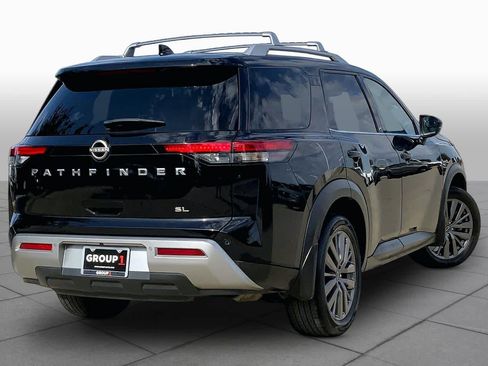 Used 2024 Nissan Pathfinder SL w/ SL Premium Package FWD image 13