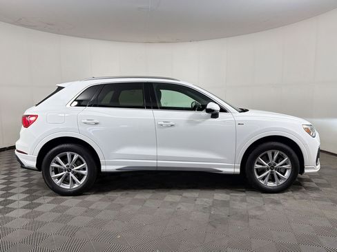 Used 2023 Audi Q3 2.0T Premium image 8