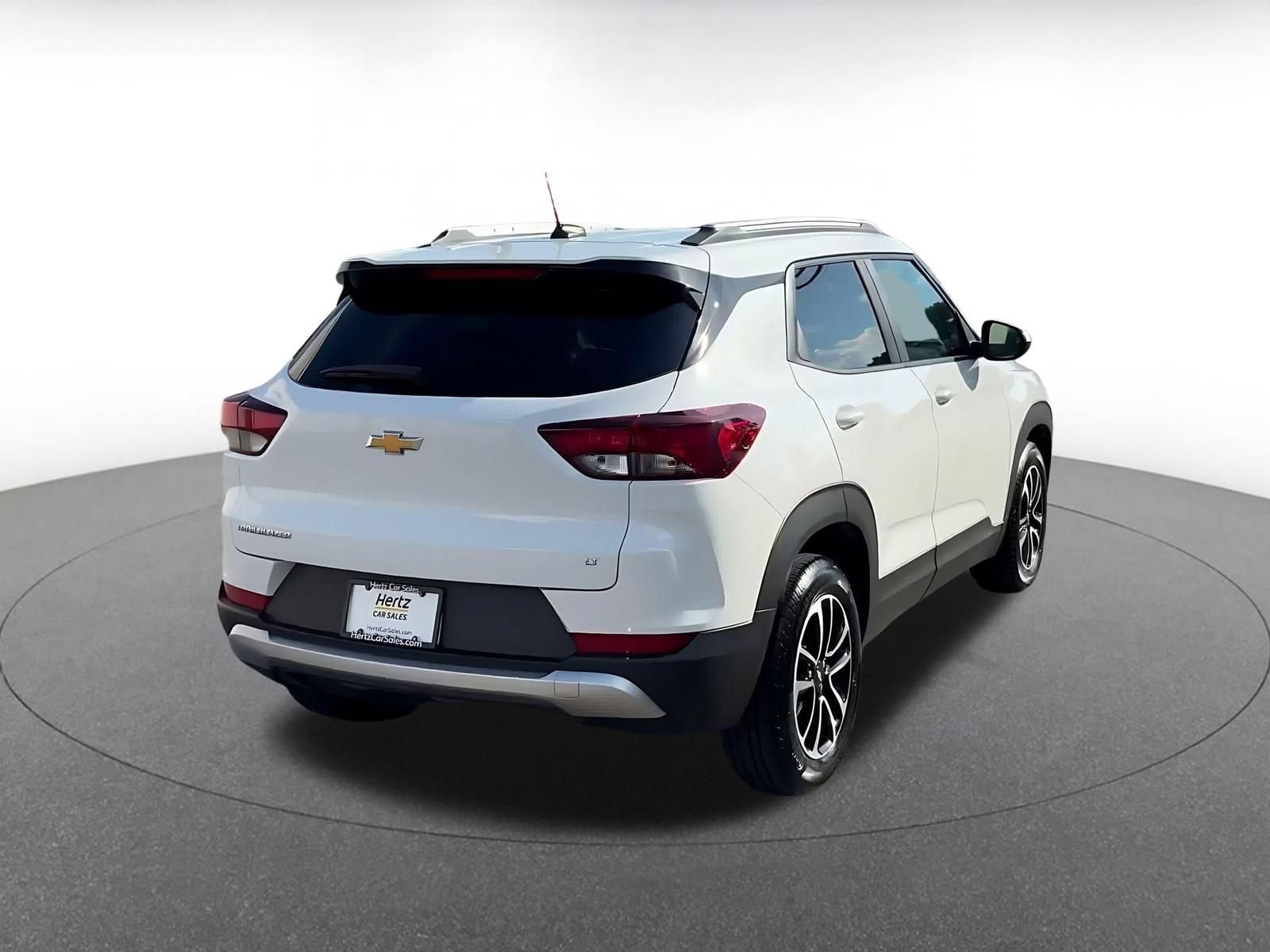 Used 2025 Chevrolet TrailBlazer LT FWD image 14