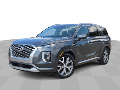 Used 2022 Hyundai Palisade Limited w/ Cargo Package
