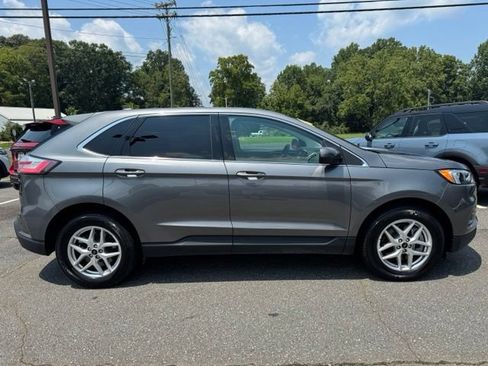 Used 2024 Ford Edge SEL AWD/4WD image 10