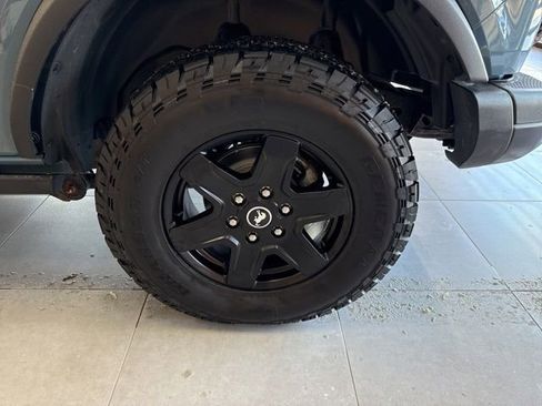 Used 2023 Ford Bronco Black Diamond AWD/4WD image 15