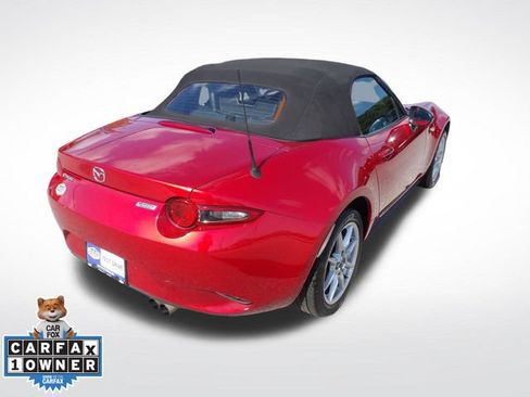 Used 2016 MAZDA MX-5 Miata Sport RWD image 13