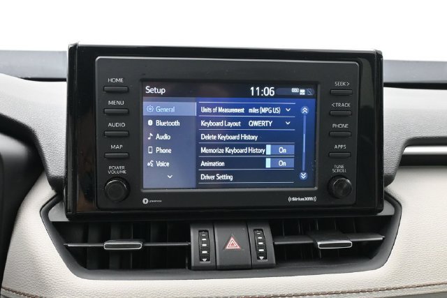 Used 2021 Toyota RAV4 XLE Premium AWD/4WD image 15
