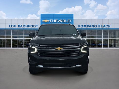 Used 2024 Chevrolet Tahoe LT RWD image 2