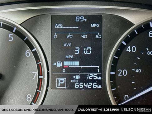 Used 2019 Nissan Kicks S FWD image 12