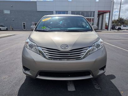 Certified 2017 Toyota Sienna LE