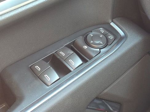 New 2026 GMC Sierra 1500 Elevation image 6