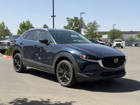 Used 2024 MAZDA CX-30 AWD 2.5 S w/ Select Sport Pkg image 3