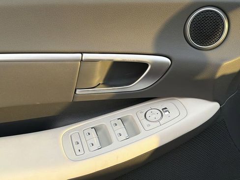 New 2026 Hyundai Sonata SEL FWD image 17