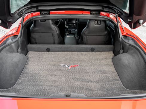 Used 2008 Chevrolet Corvette Z06 w/ Preferred Equipment Group image 32