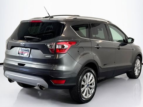 Used 2017 Ford Escape Titanium image 5