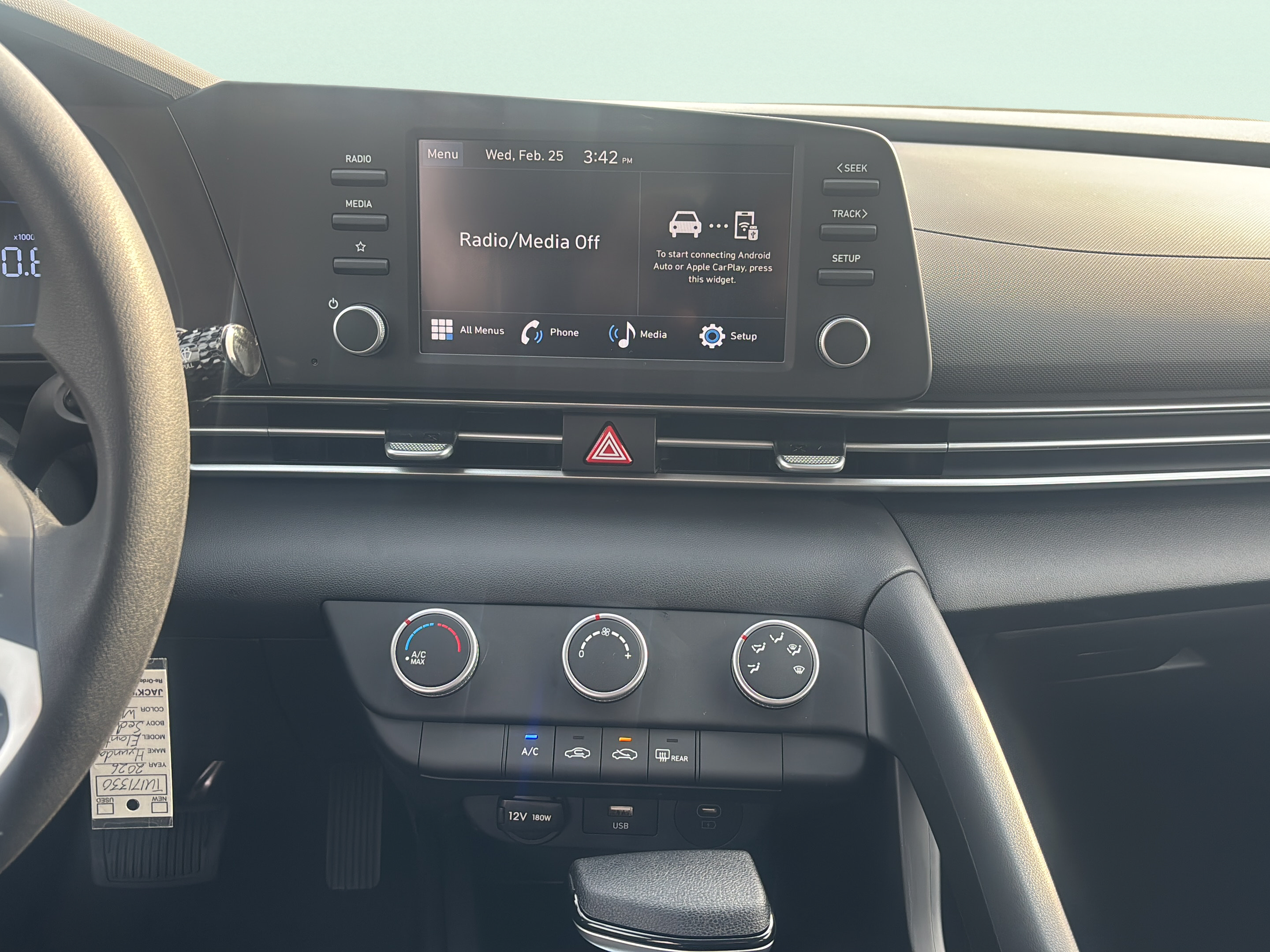 Certified 2026 Hyundai Elantra SE FWD image 11