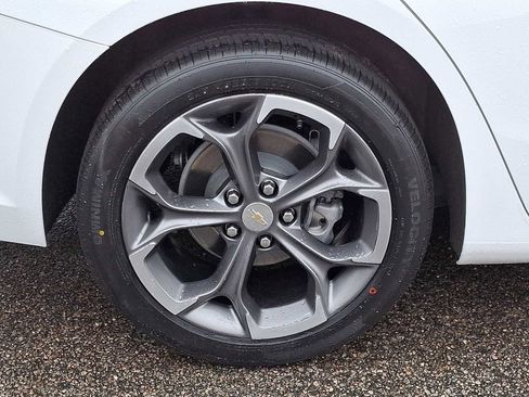 Used 2024 Chevrolet Malibu LT image 6