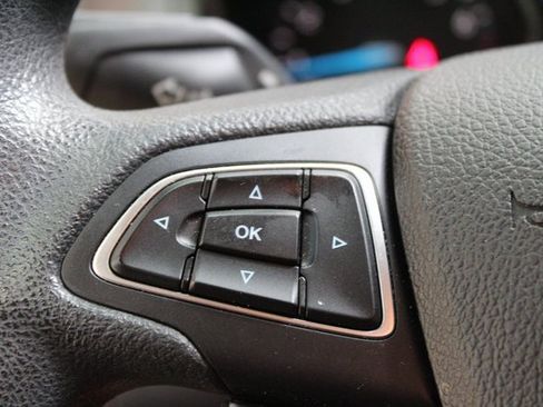 Used 2018 Ford Focus SE image 13