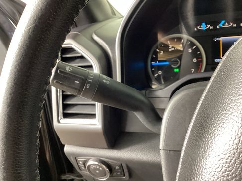 Used 2015 Ford F150 XLT w/ Equipment Group 302A Luxury AWD/4WD image 20