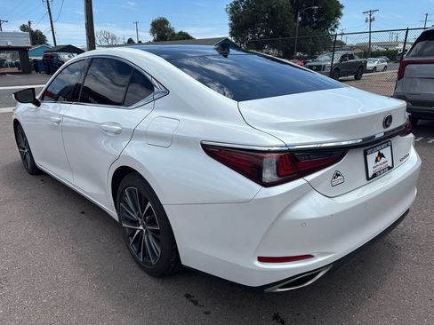 Used 2023 Lexus ES 350 w/ Premium Package FWD image 5