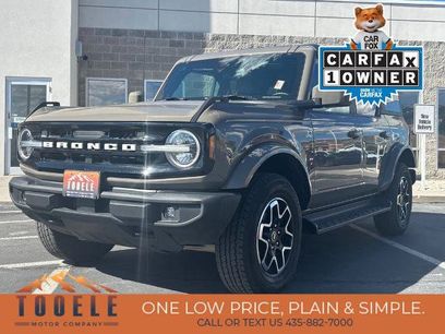 Certified 2025 Ford Bronco Outer Banks