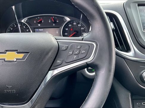 Used 2023 Chevrolet Equinox LT AWD/4WD image 24