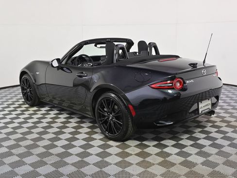 New 2026 MAZDA MX-5 Miata Club w/ Weather Package RWD image 12