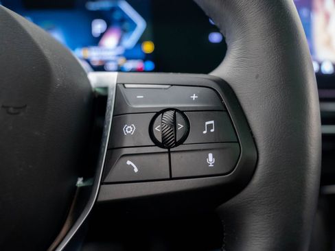 Certified 2025 BMW X2 xDrive28i w/ Premium Package image 34