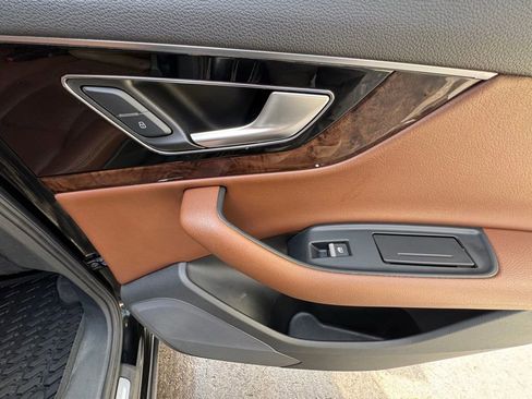 Used 2019 Audi Q7 3.0T Premium w/ Cold Weather Package image 45